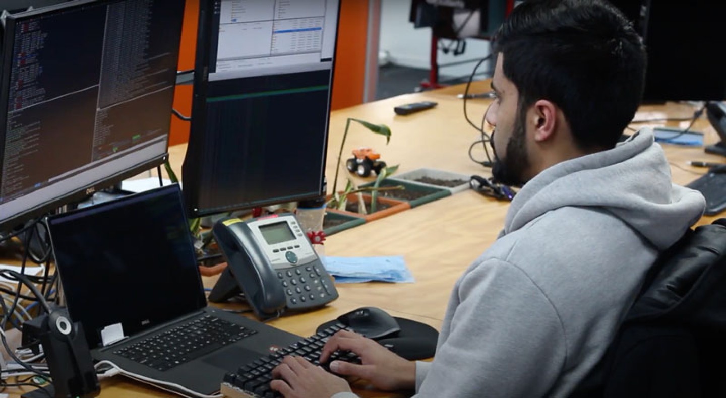 Webslice - team working.jpg